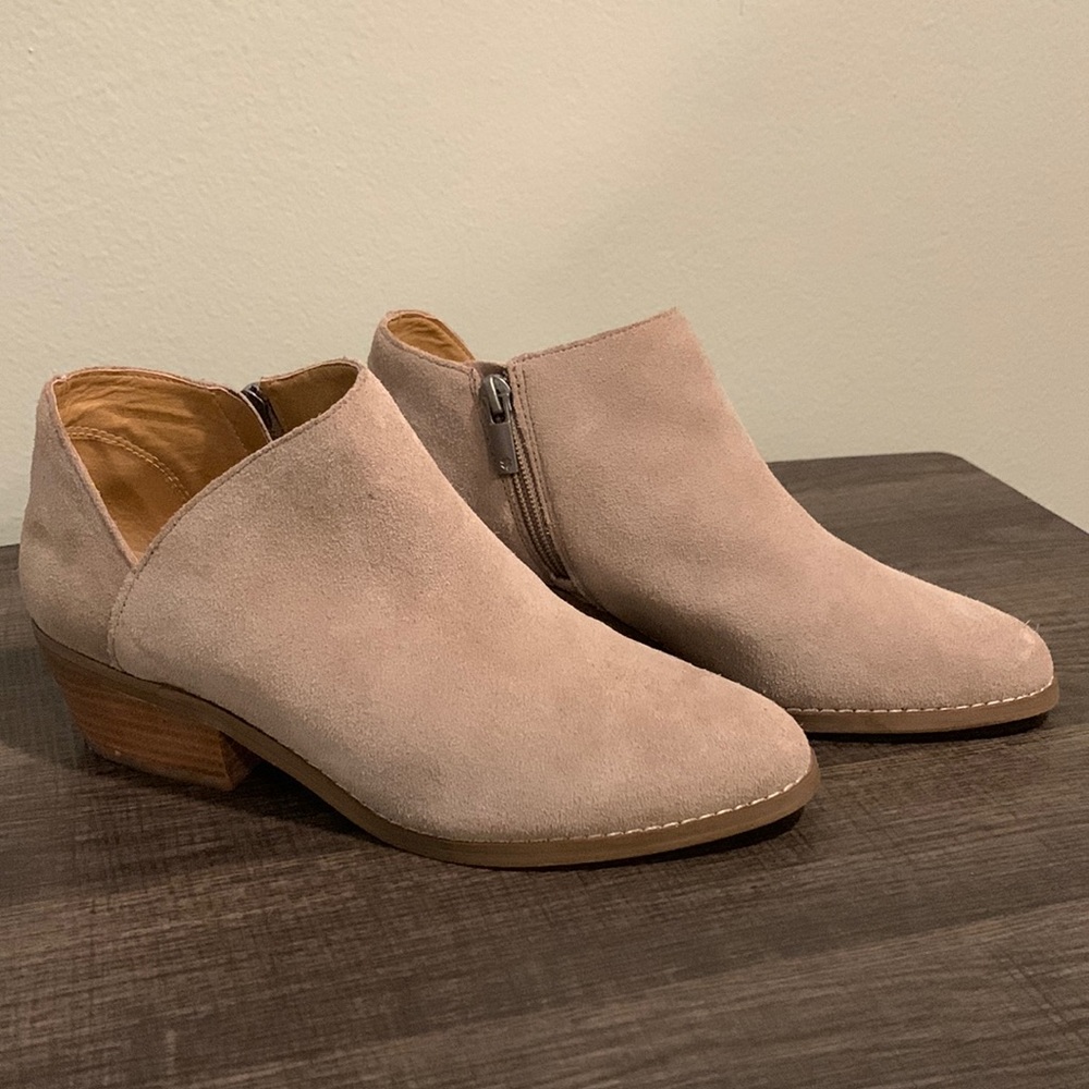 Lucky Brand Suede Cream Booties
